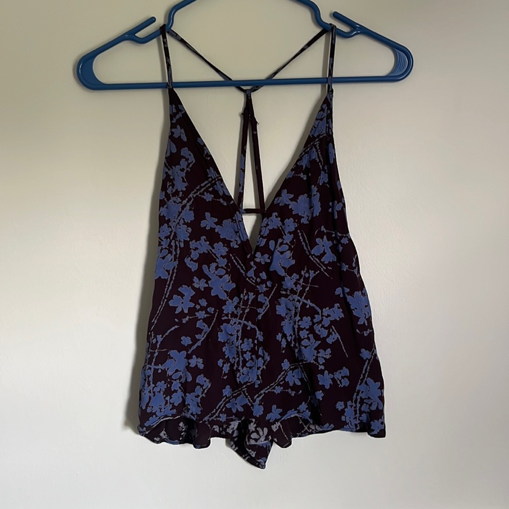 Urban outfitters silence + noise flowy patterned tank